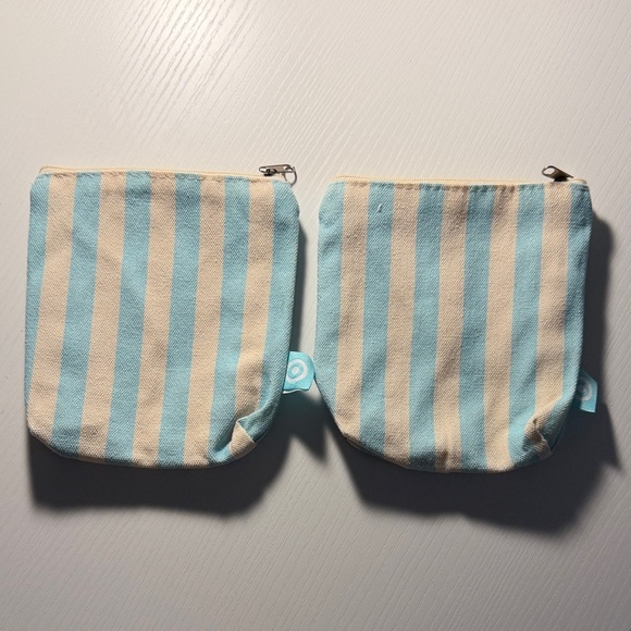 Target Handbags - Target Striped Blue and Cream Pouches 2